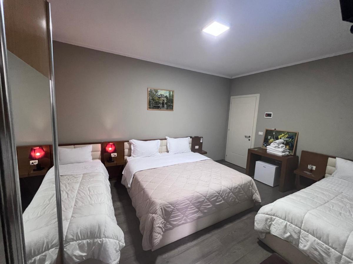 Hotel Bobi 3*
