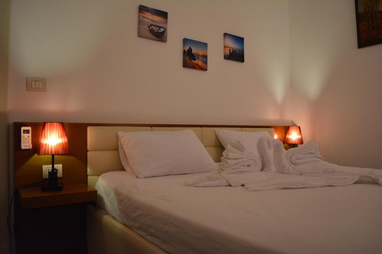 Hotel Bobi